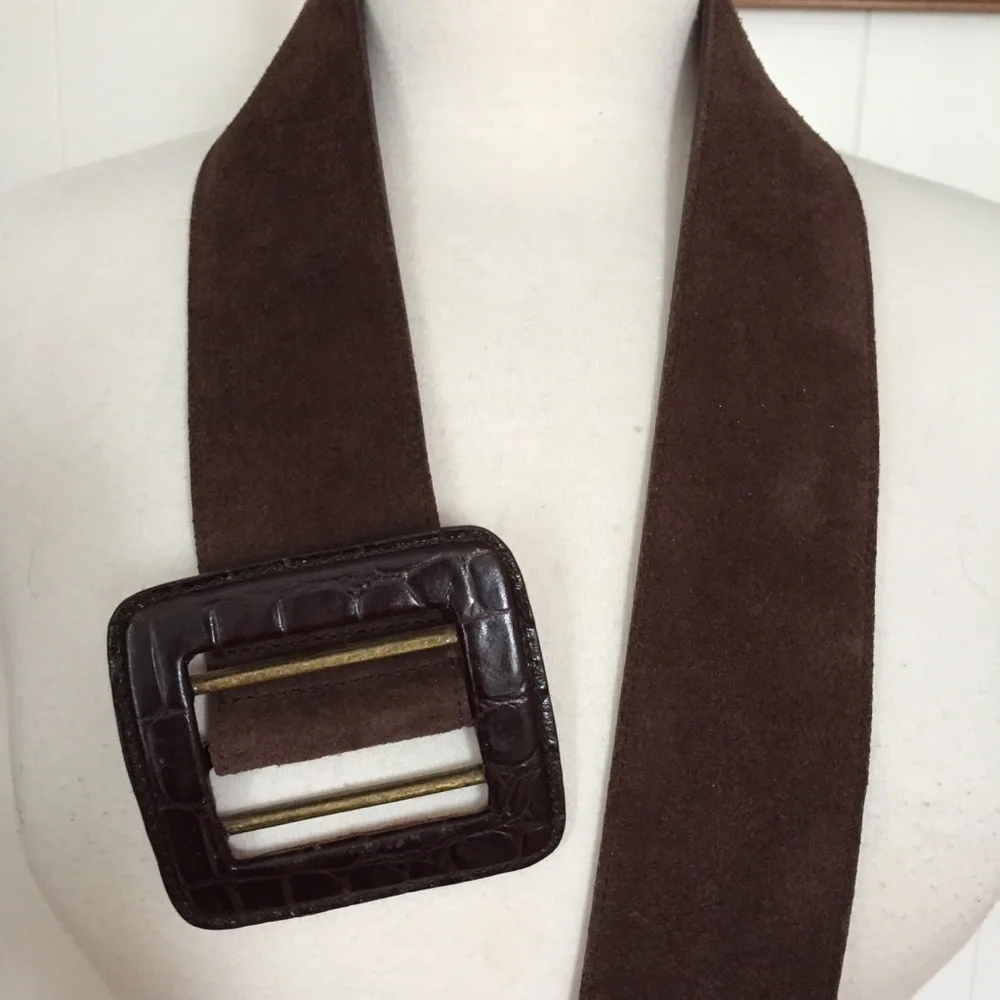 Cole Haan Brown Suede Belt with Crocodile-Embossed Buckle - Picture 3 of 8